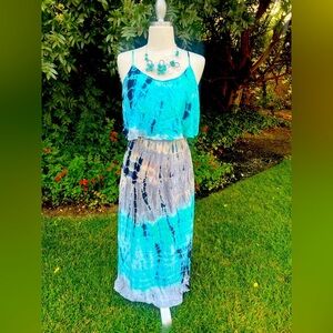 SAGE -Elegant Blue Tie-Dye Maxi Dress